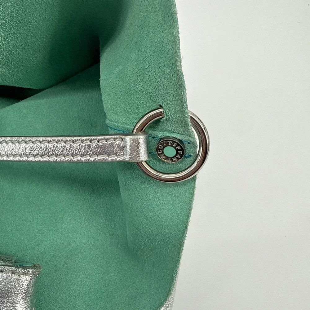 Tiffany & Co Metallic Silver Leather Reversible Tote Bag Tiffany Blue Suede LRG